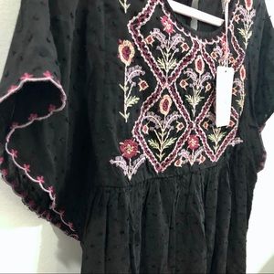 Small Entro Boho Swiss Dot Top - Black